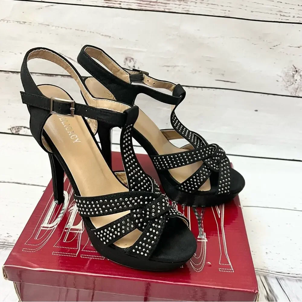 Delicacy Ivetta Platform Heels Size 8 Black NEW!